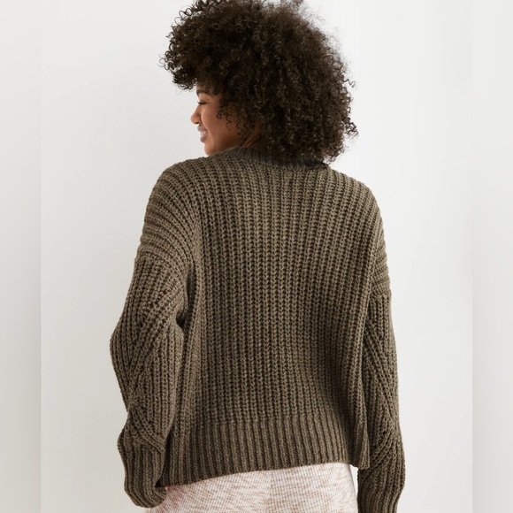 Aerie Gray Wide Rib Crew Neck Sweater Size S EUC Comfy Cozy Warm - Picture 12 of 12